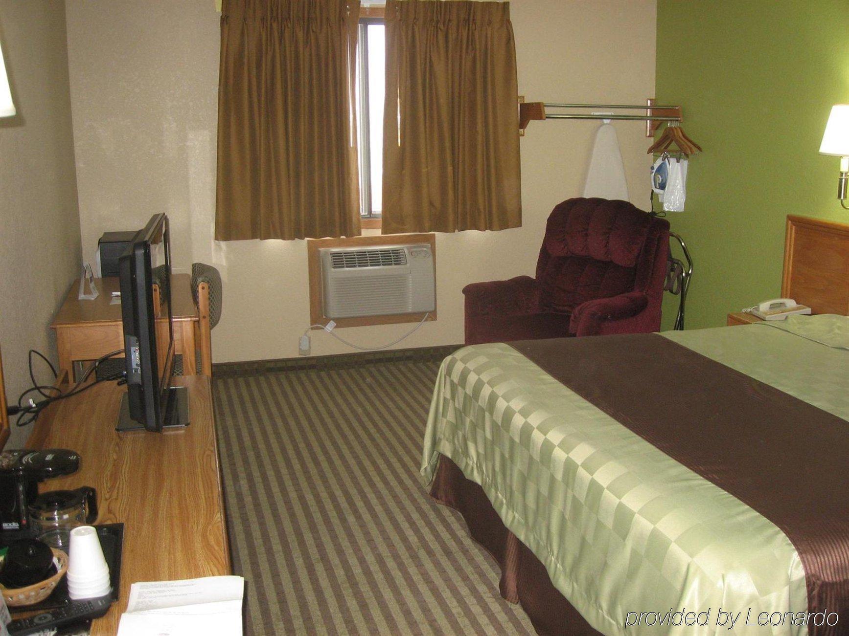 Hotel Ramada By Wyndham Cedar Rapids South Pokoj fotografie